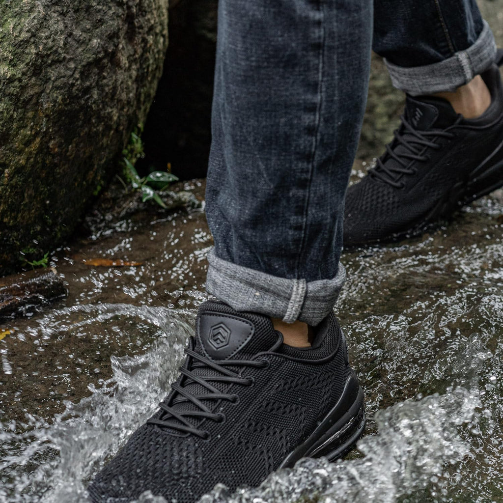 LARNMERN Men Non Slip Work Sneakers Water Resistant Food Service Zapatos Trabajo Antideslizantes Walking Shoes Waterproof Shoes Slip-on